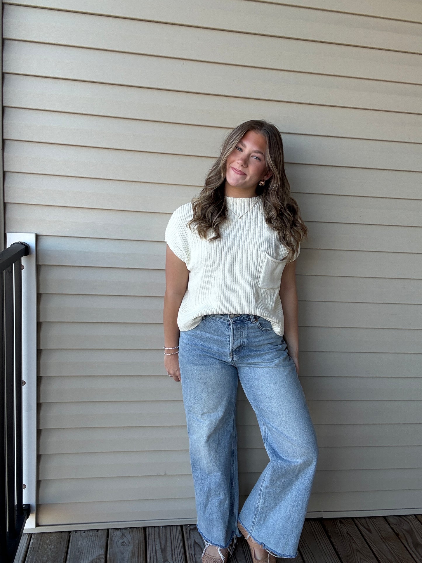 Izzy Mock Neck-Cream