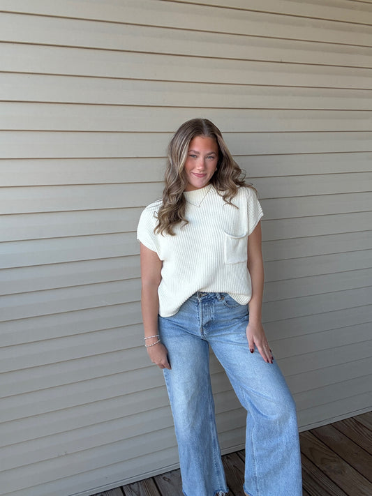 Izzy Mock Neck-Cream